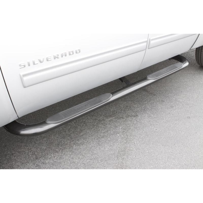 Lund 03-09 Dodge Ram 2500 Quad Cab 4in. Oval Curved SS Nerf Bars - Polished